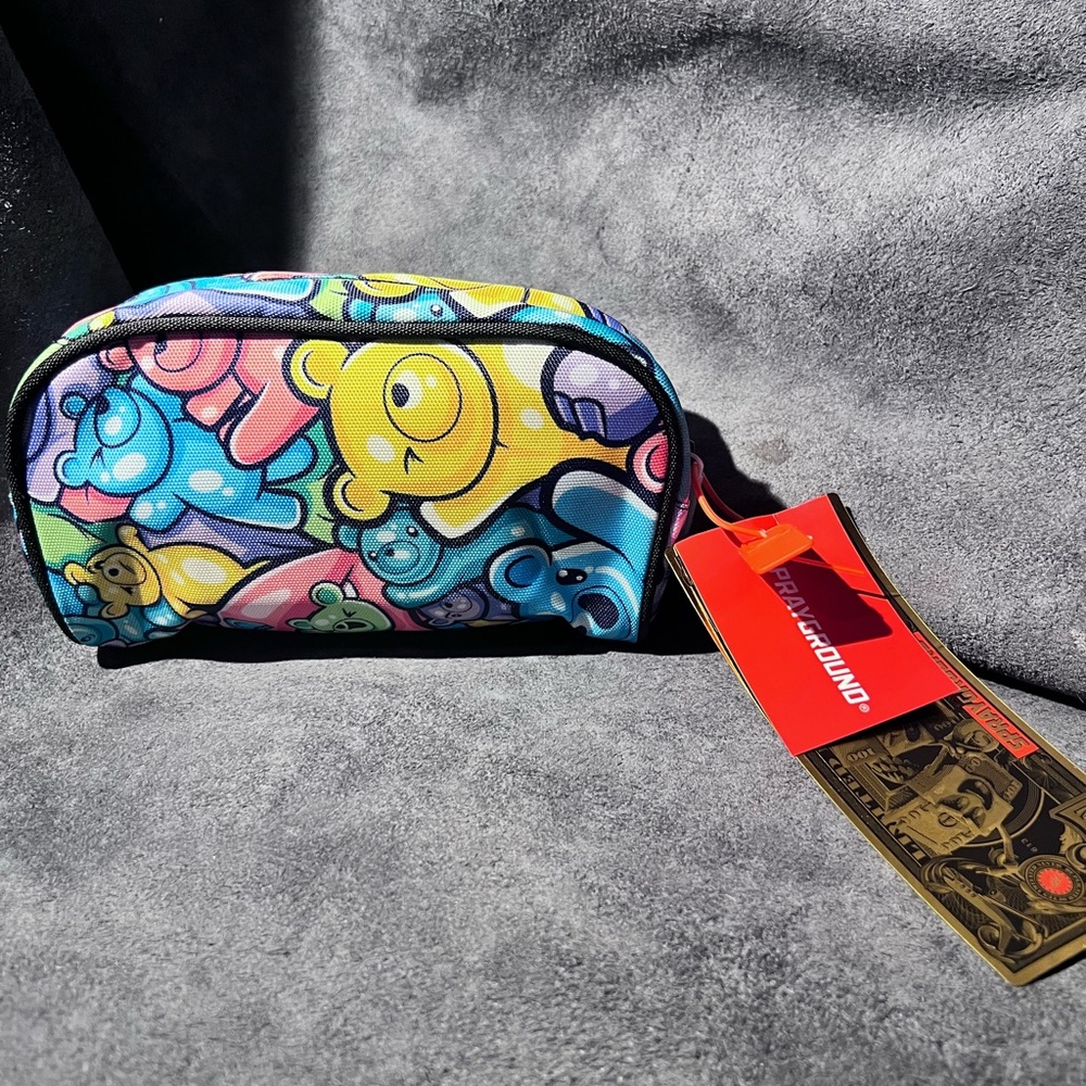 Sprayground Yummy Gummy Lips Pouch